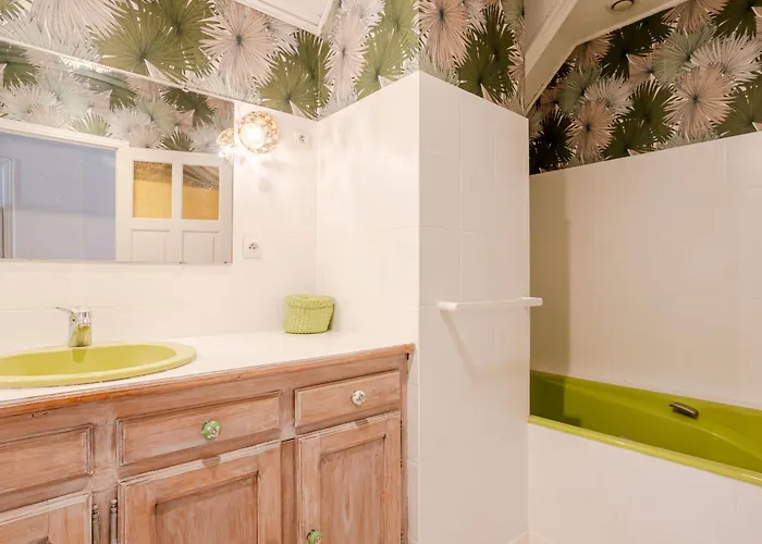 Les Jonquilles-2 By Interhome * Touques